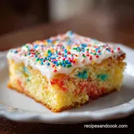 Pioneer Woman Texas Sheet Cake: Velvety Chocolate