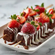 Strawberry Brownie Kabobs with Fresh Fruit for 12 Servings